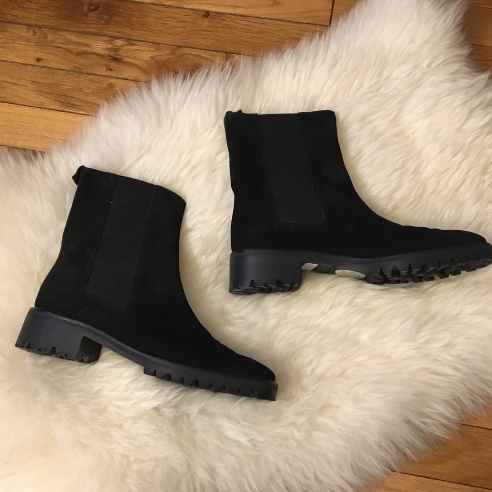 Ferragamo Chelsea Boots👢
